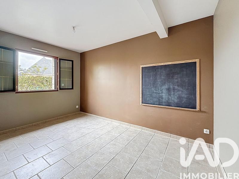 Maison - 165 m² - 8 pièces