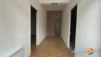 Local commercial - 57 m² - 3 pièces