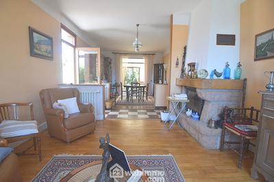 Maison - 128 m² - 6 pièces