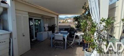 Appartement - 150 m² - 6 pièces