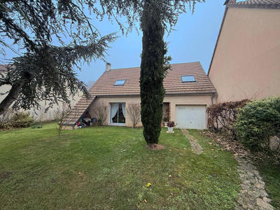Maison - 110 m² - 4 pièces