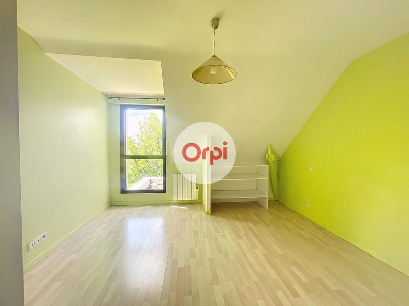 Maison - 121 m² - 5 pièces