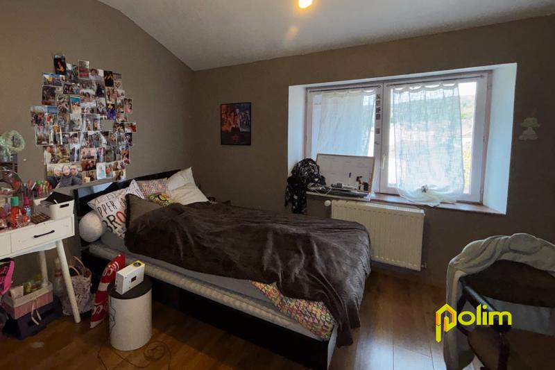 Maison - 111 m² - 5 pièces