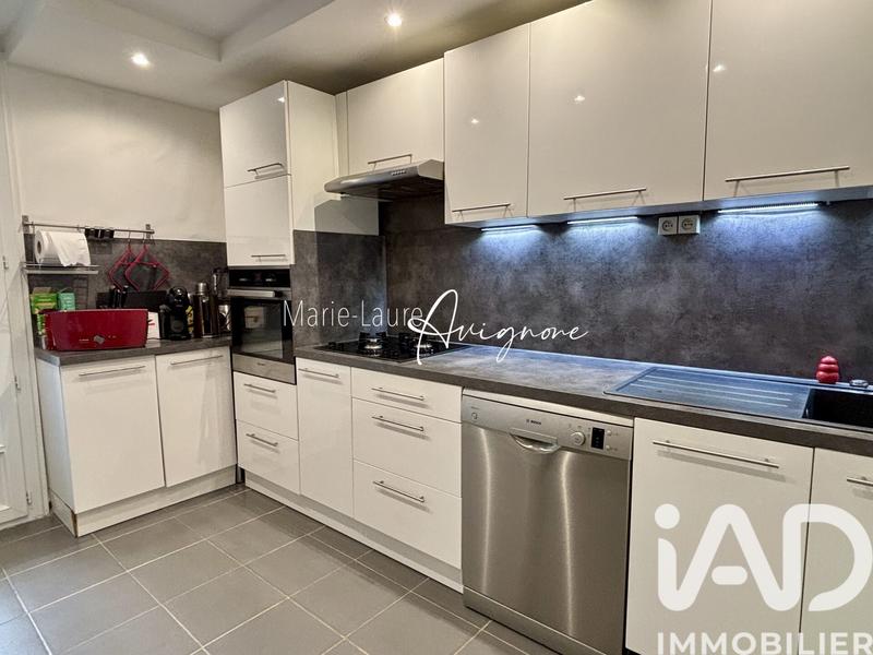 Appartement - 65 m² - 3 pièces