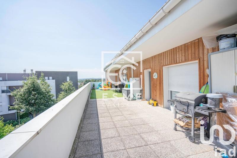 Appartement - 79 m² - 4 pièces