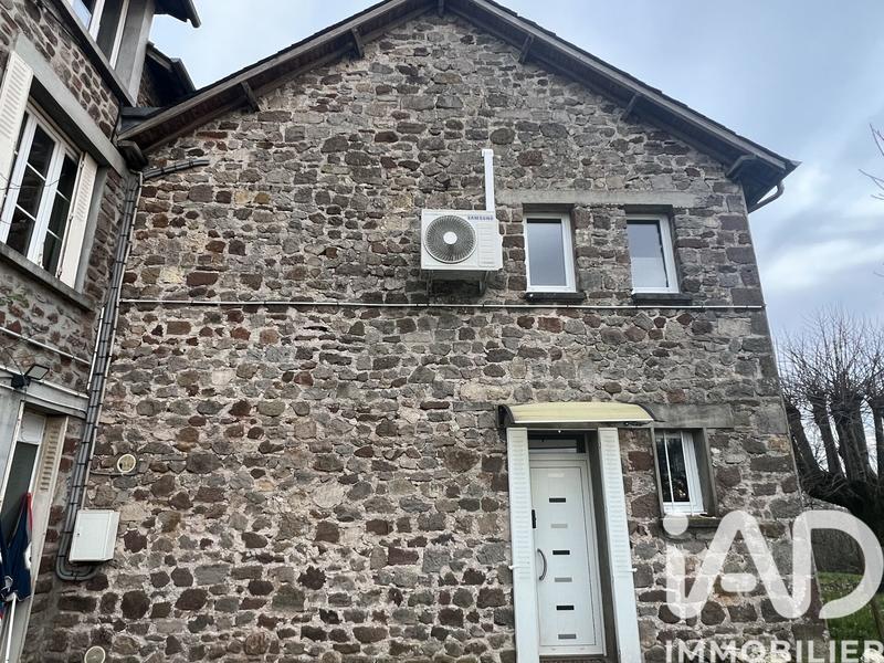 Maison - 439 m² - 10 pièces