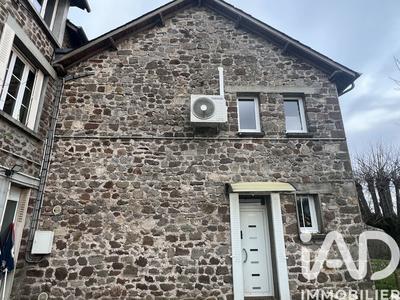 Maison - 439 m² - 10 pièces