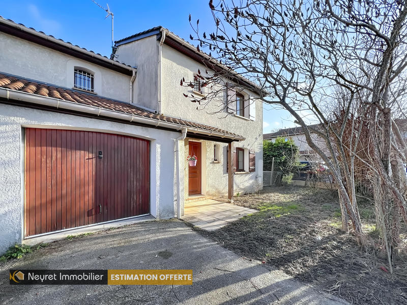 Maison - 120 m² - 5 pièces