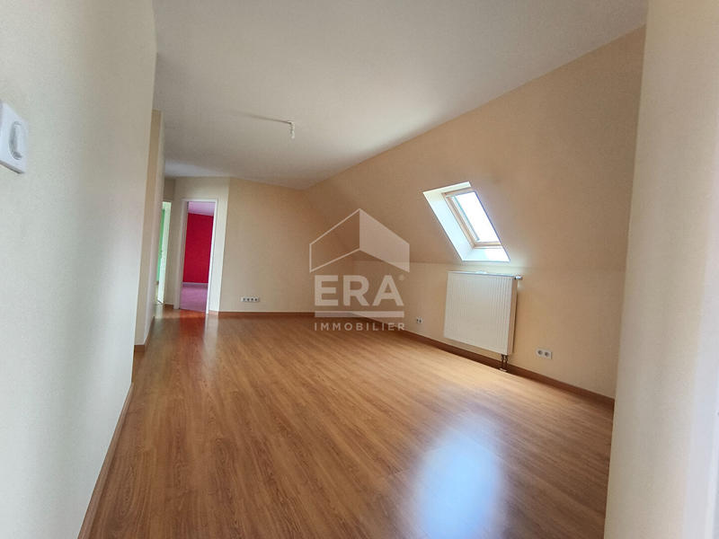 Maison - 204 m² - 6 pièces