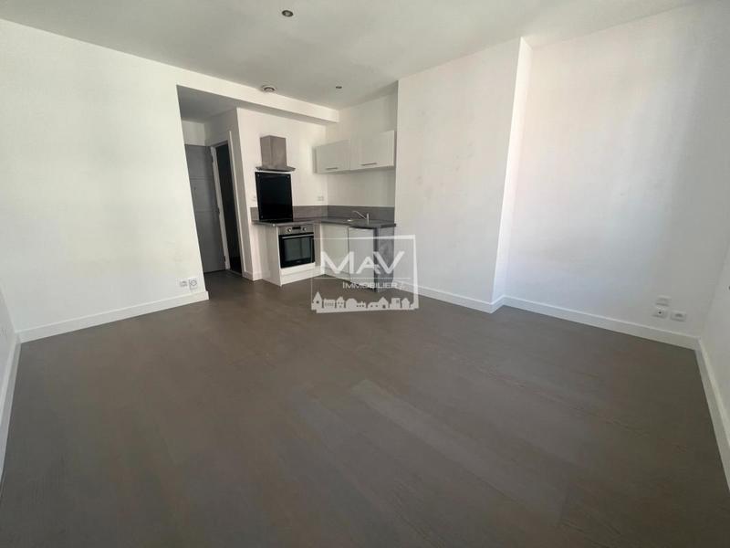 Studio - 23 m² - 1 pièce