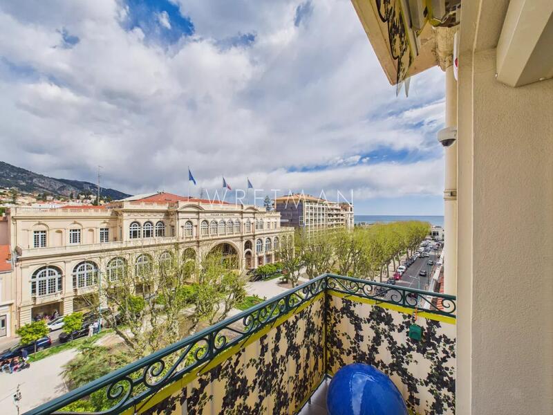 Appartement - 92 m² - 4 pièces