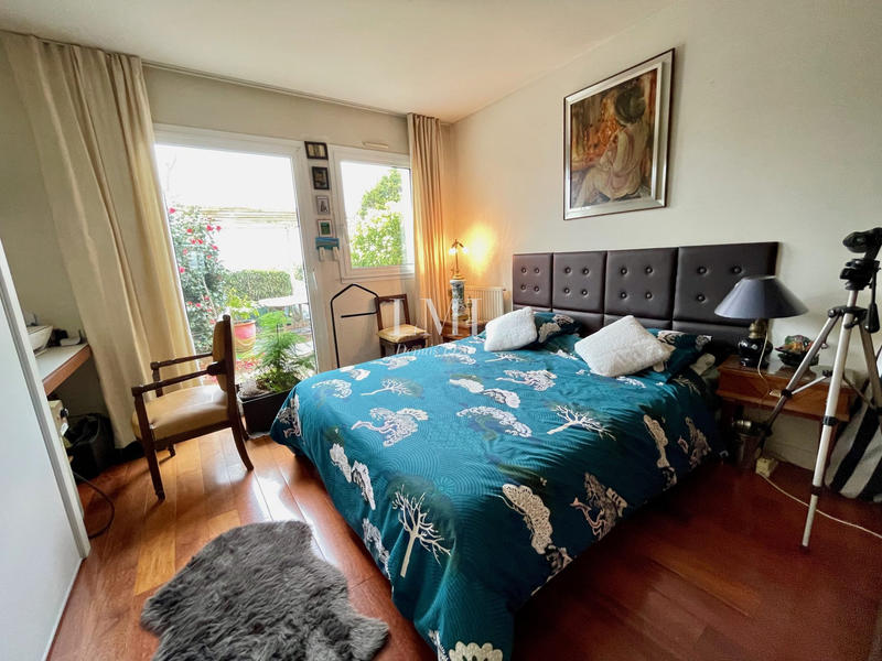 Maison - 185 m² - 7 pièces