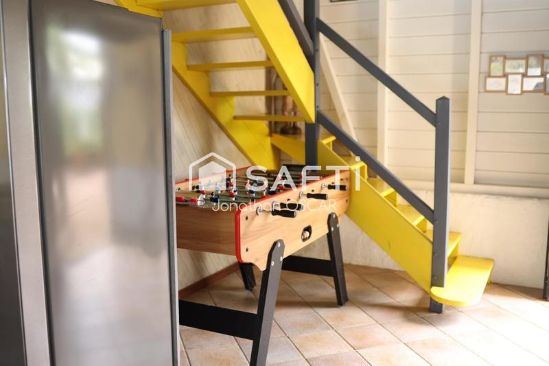 Villa - 225 m² - 7 pièces