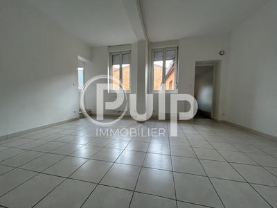 Maison - 101 m² - 5 pièces