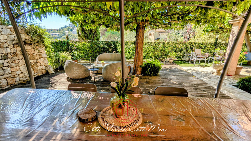 Maison - 107 m² - 4 pièces