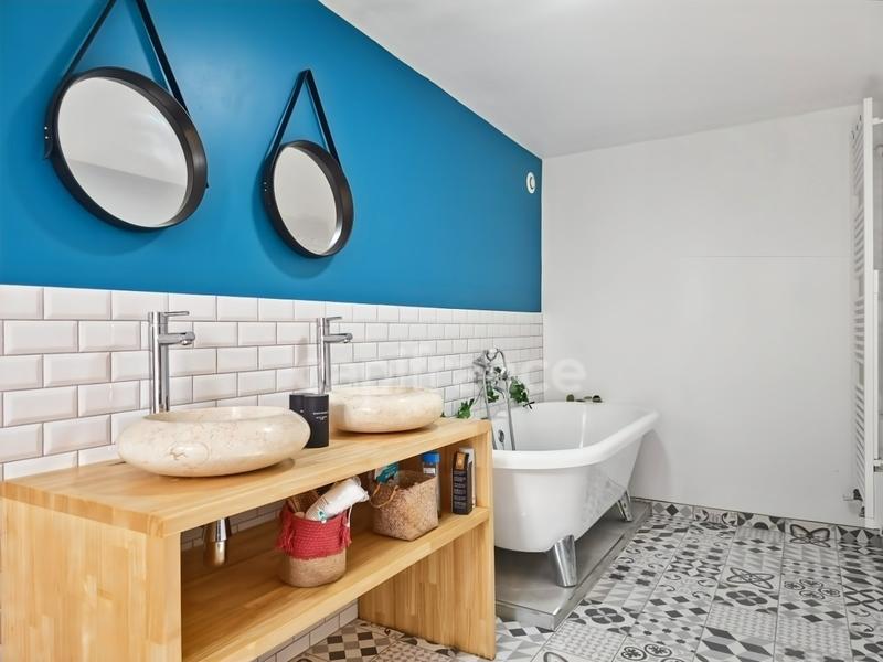 Maison - 183 m² - 6 pièces