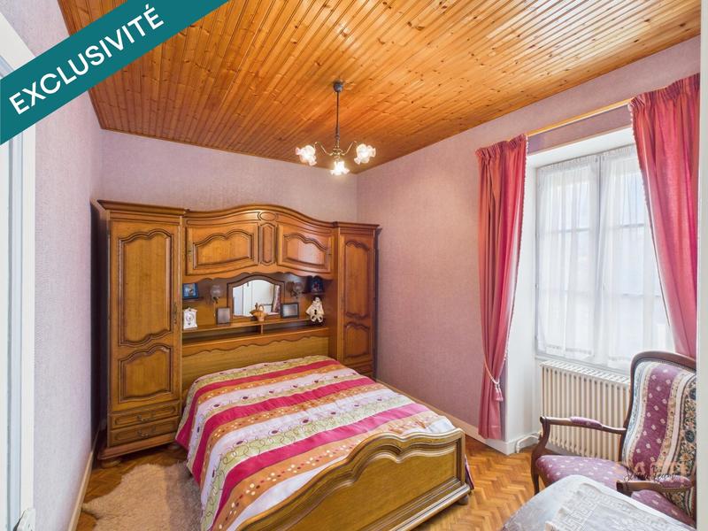 Maison - 211 m² - 8 pièces