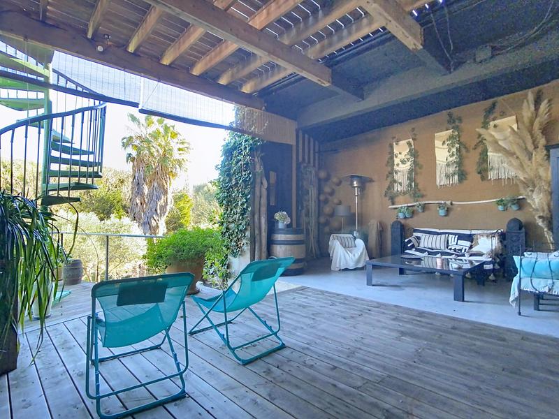 Maison - 160 m² - 5 pièces