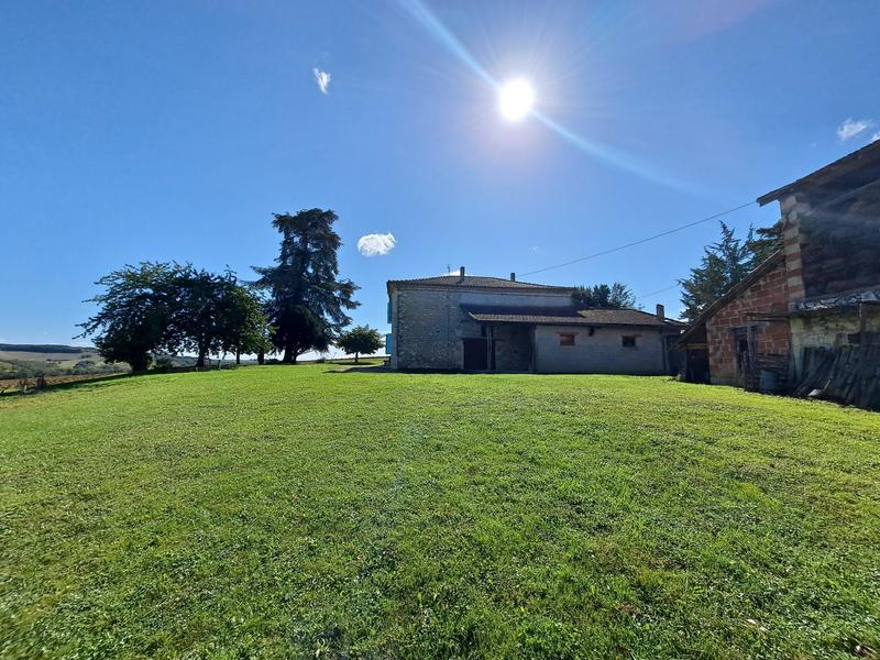 Maison - 138 m² - 6 pièces