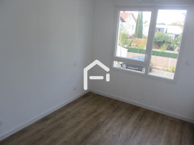 Villa - 84 m² - 4 pièces