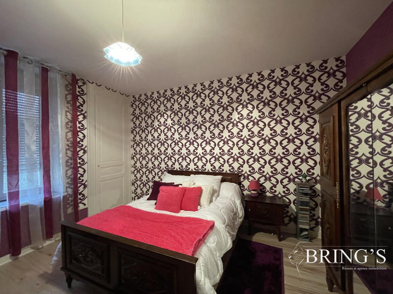 Maison - 196 m² - 6 pièces