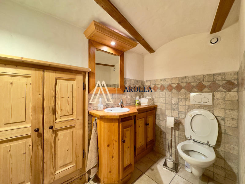 Fonds de commerce - Local commercial - 137 m²