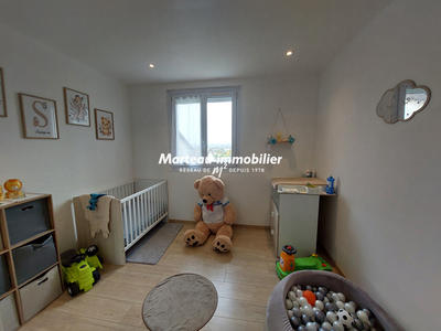 Maison - 92 m² - 4 pièces