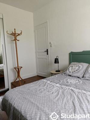 Chambre - 15 m² - 1 pièce