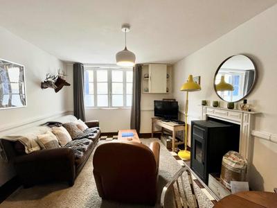 Propriété - 149 m² - 7 pièces