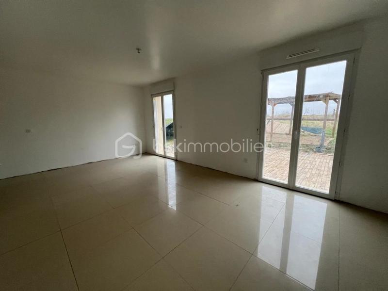 Maison - 95 m² - 5 pièces