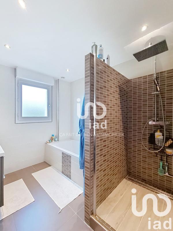 Maison - 155 m² - 7 pièces