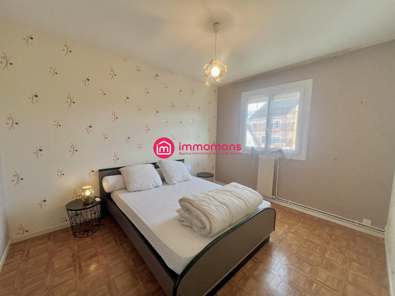 Maison - 90 m² - 5 pièces