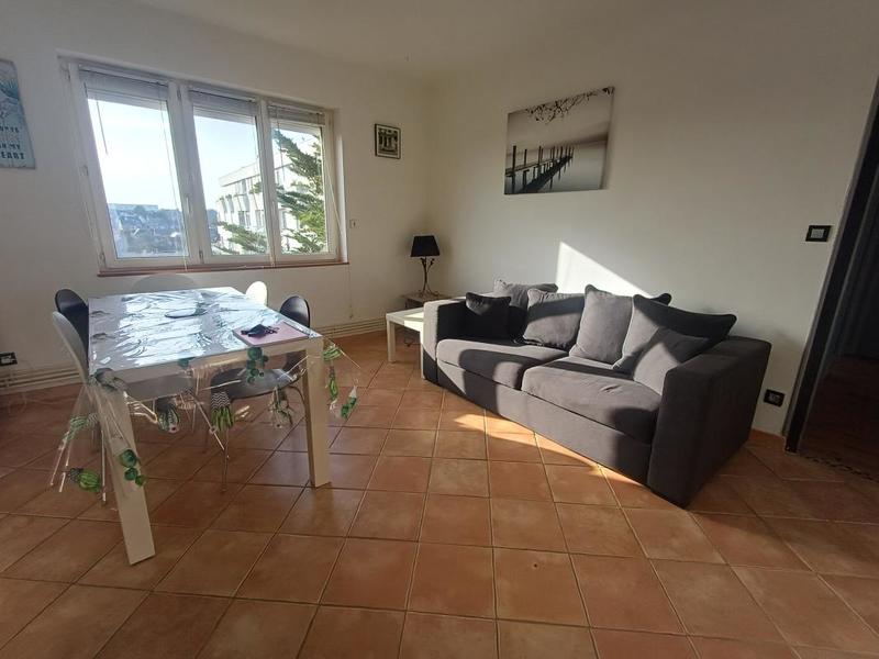 Appartement - 64 m² - 4 pièces