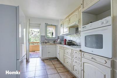 Appartement - 96 m² - 4 pièces