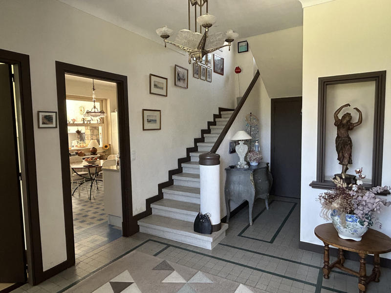 Maison - 169 m² - 7 pièces