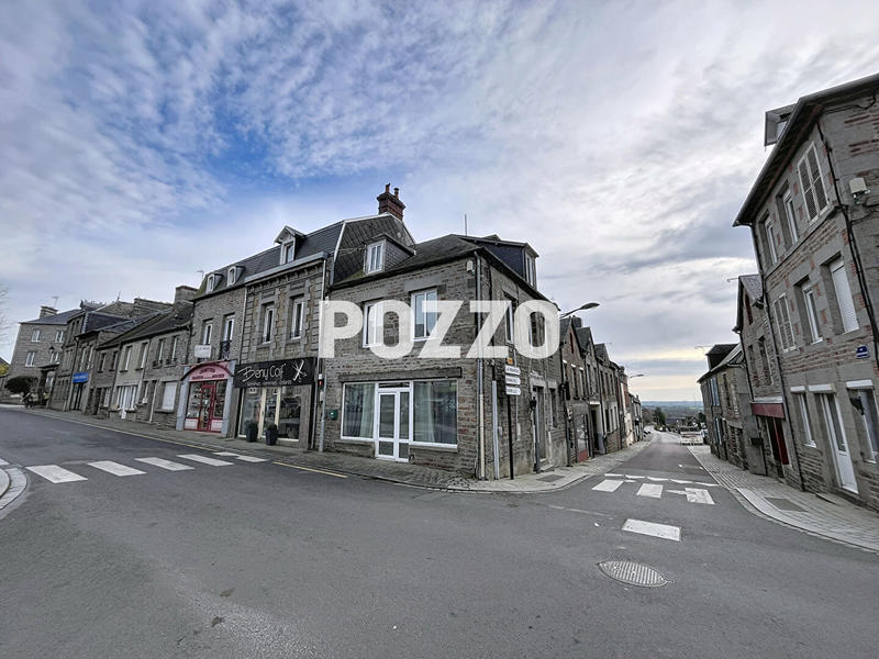 Maison - 85 m² - 5 pièces