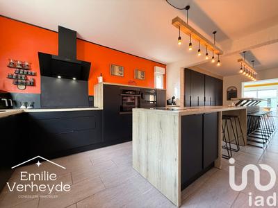 Maison - 213 m² - 7 pièces