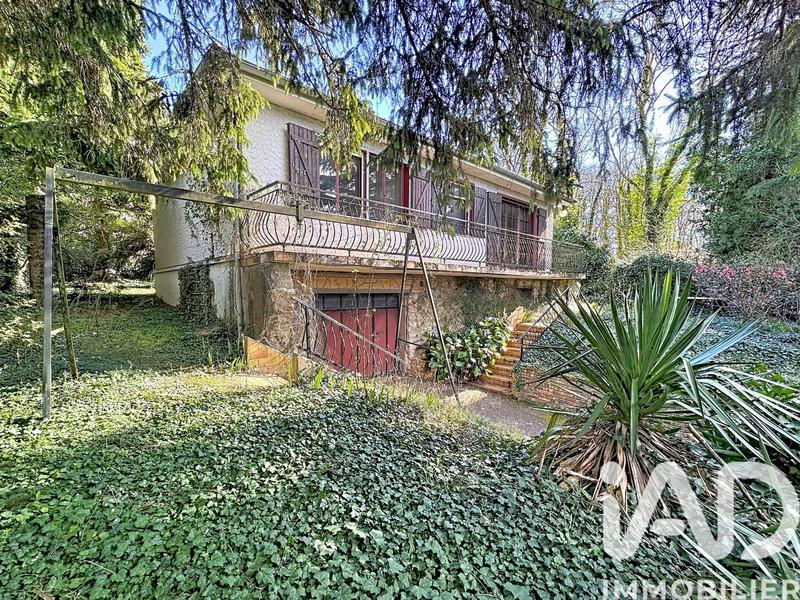 Maison - 93 m² - 5 pièces