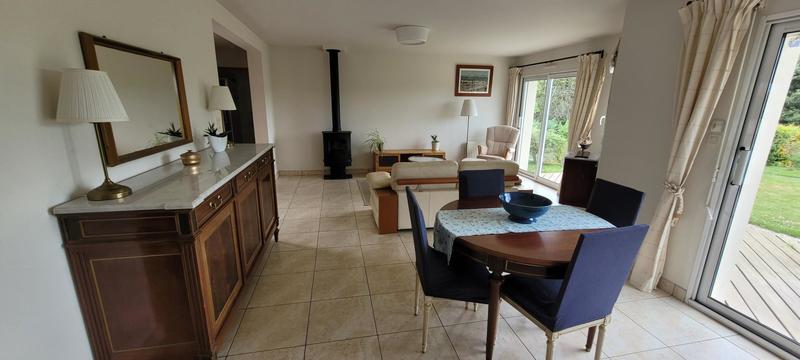 Maison - 102 m² - 7 pièces