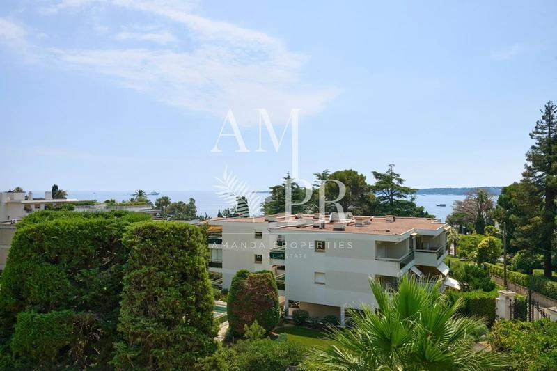 Appartement - 130 m² - 5 pièces