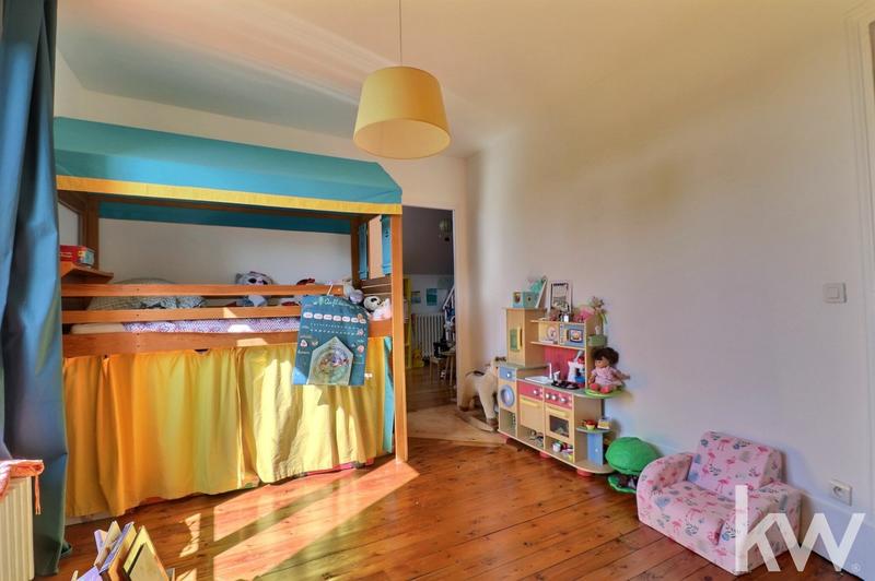 Maison - 150 m² - 8 pièces