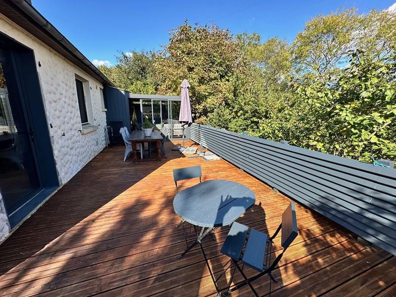 Maison traditionnelle - 90 m² - 4 pièces