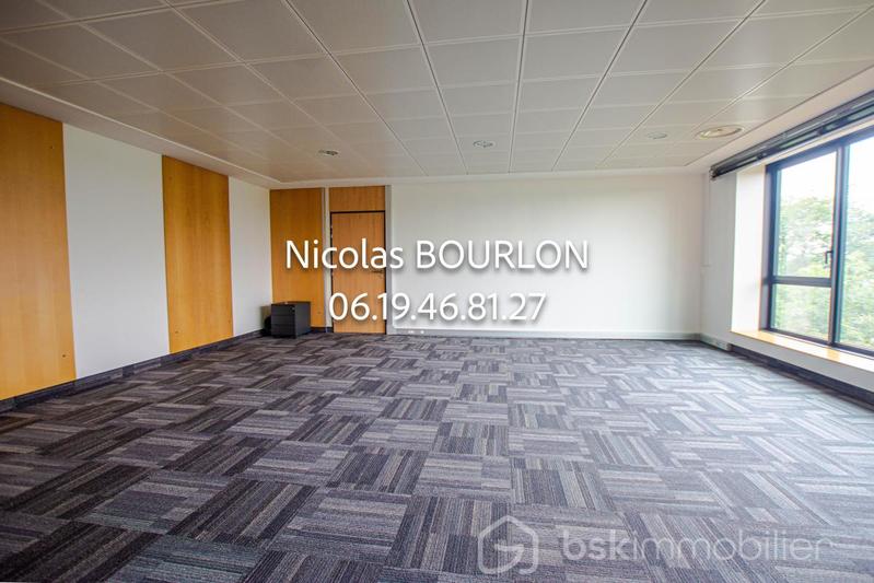 Bureau - 50 m² - 1 pièce