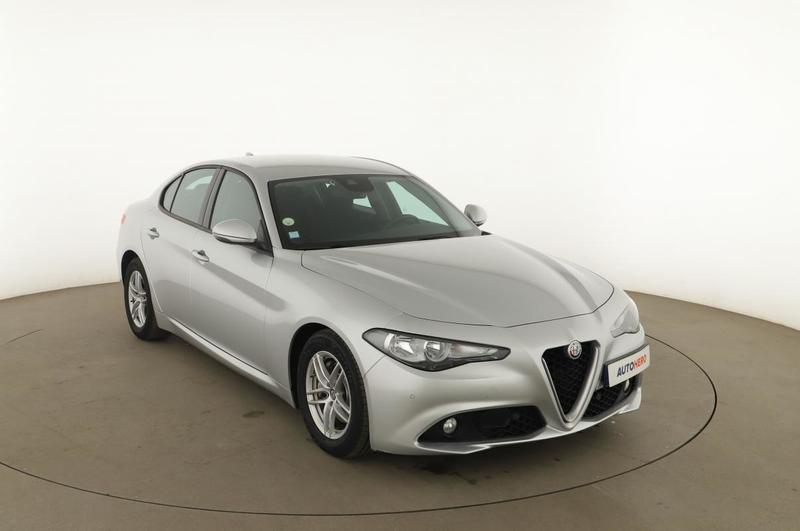 Alfa Romeo Giulia 2.2 At8 150 ch