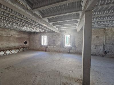 Appartement - 93 m² - 2 pièces