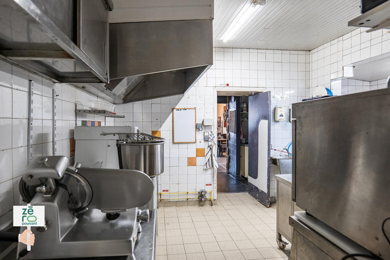 Fonds de commerce - Magasins - 100 m²