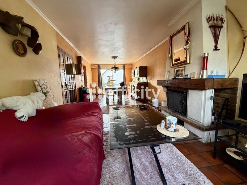 Pavillon - 132 m² - 8 pièces