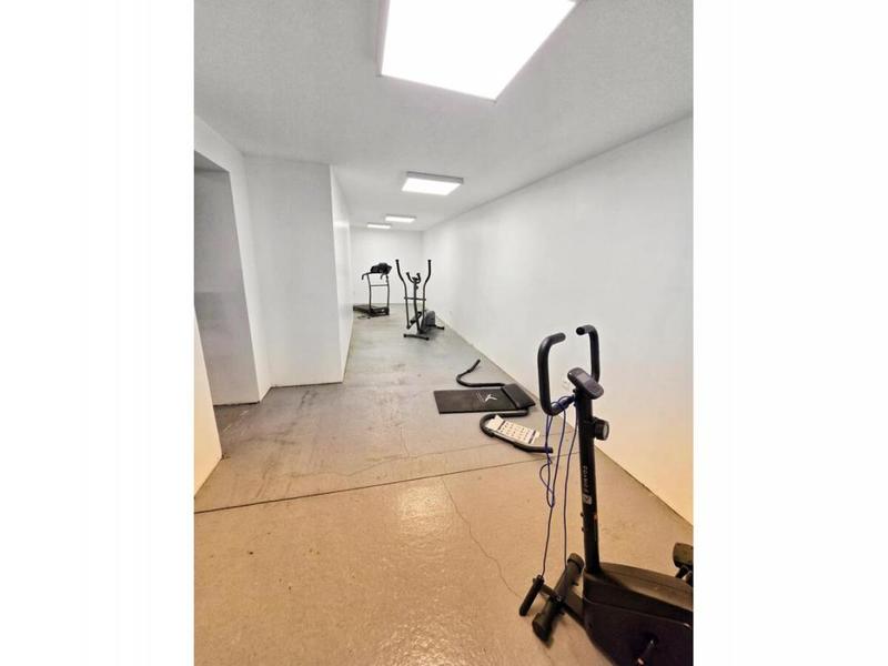 Maison - 180 m² - 10 pièces