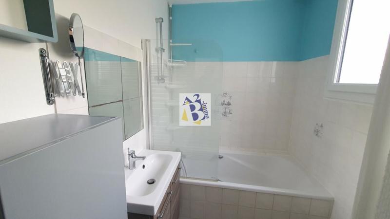 Maison - 64 m² - 3 pièces