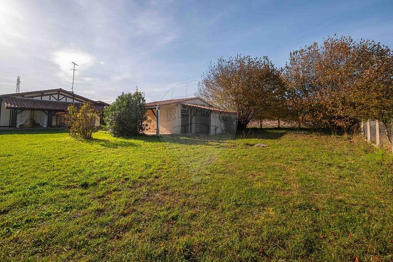 Maison - 96 m² - 5 pièces